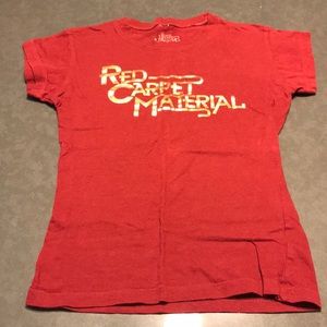 Five Crown Fitted Tee Small Red Carpet Gold Red